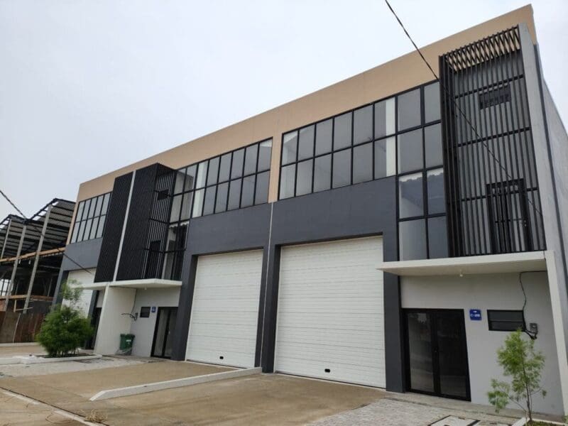 oplus_0 Facade Gudang Aerobizhub